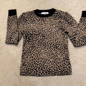 Frame leopard sweater with back accents at next and sleeves